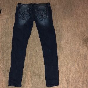 Rock revivals skinny jeans